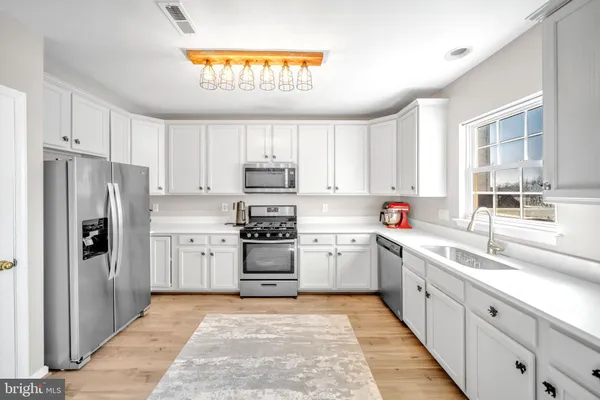 $3,500 | 6340 Cullen Place, Haymarket, VA 20169