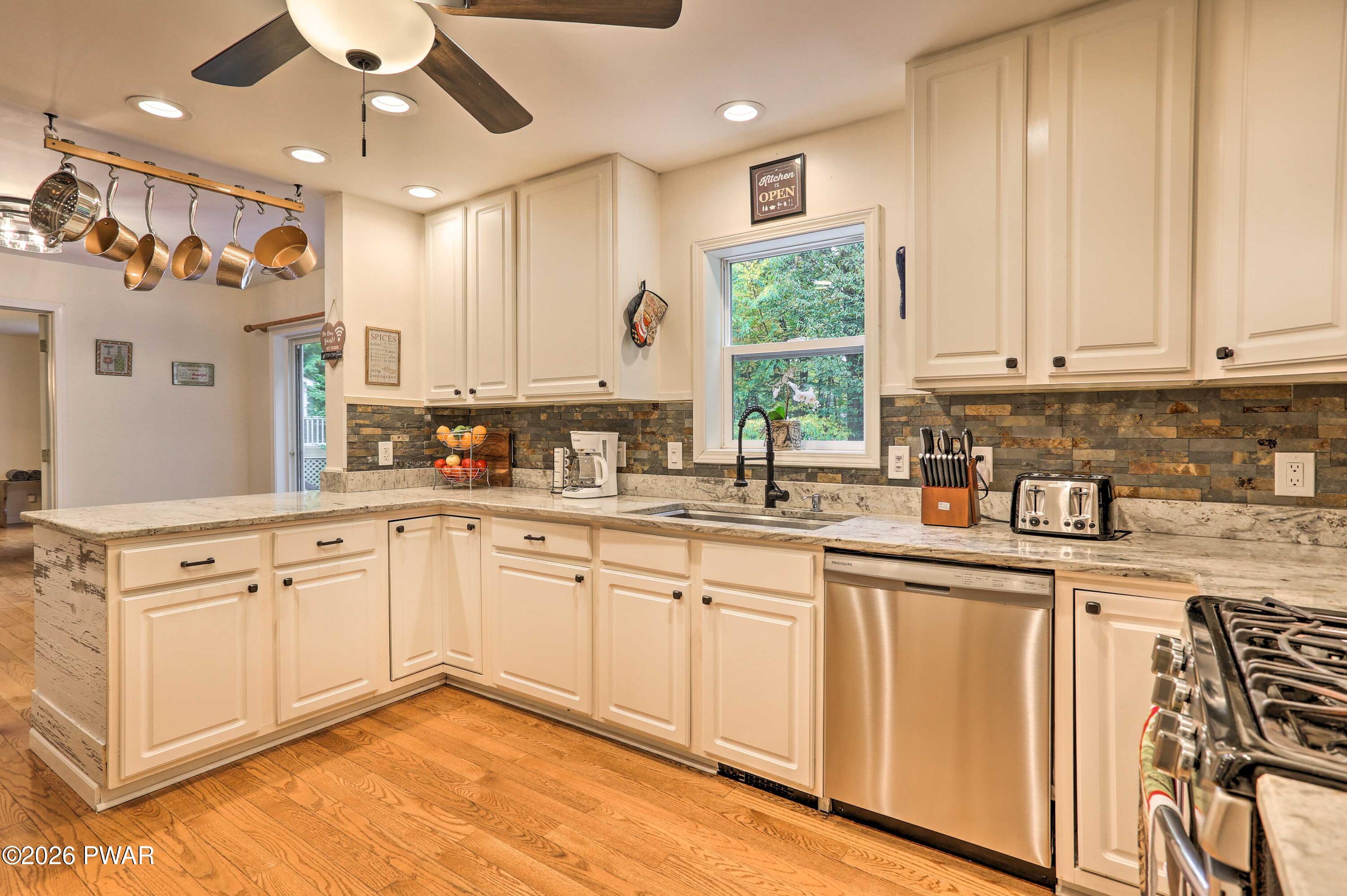 165 Rockway Road Lake Ariel, PA 18436 - Photo 15 of 82