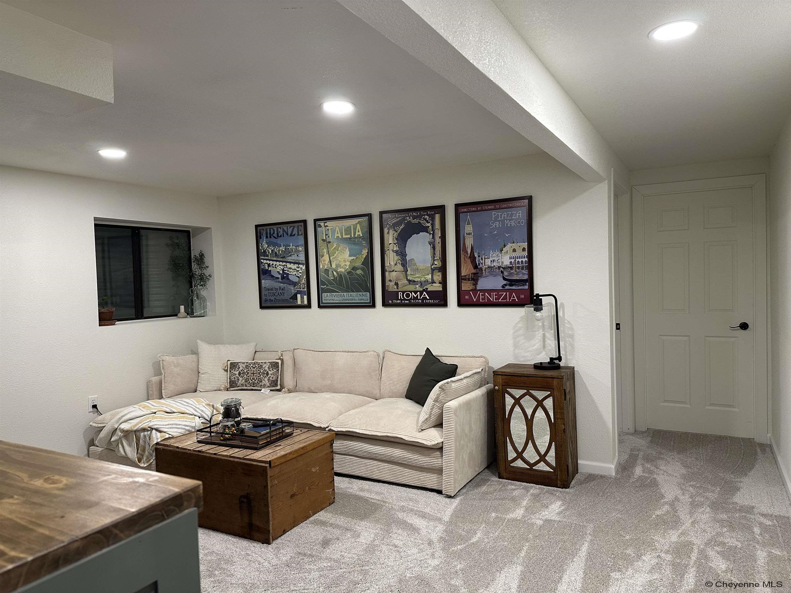 2033 Concha Loop Cheyenne, WY 82009 - Photo 15 of 27 Gallery Image 15