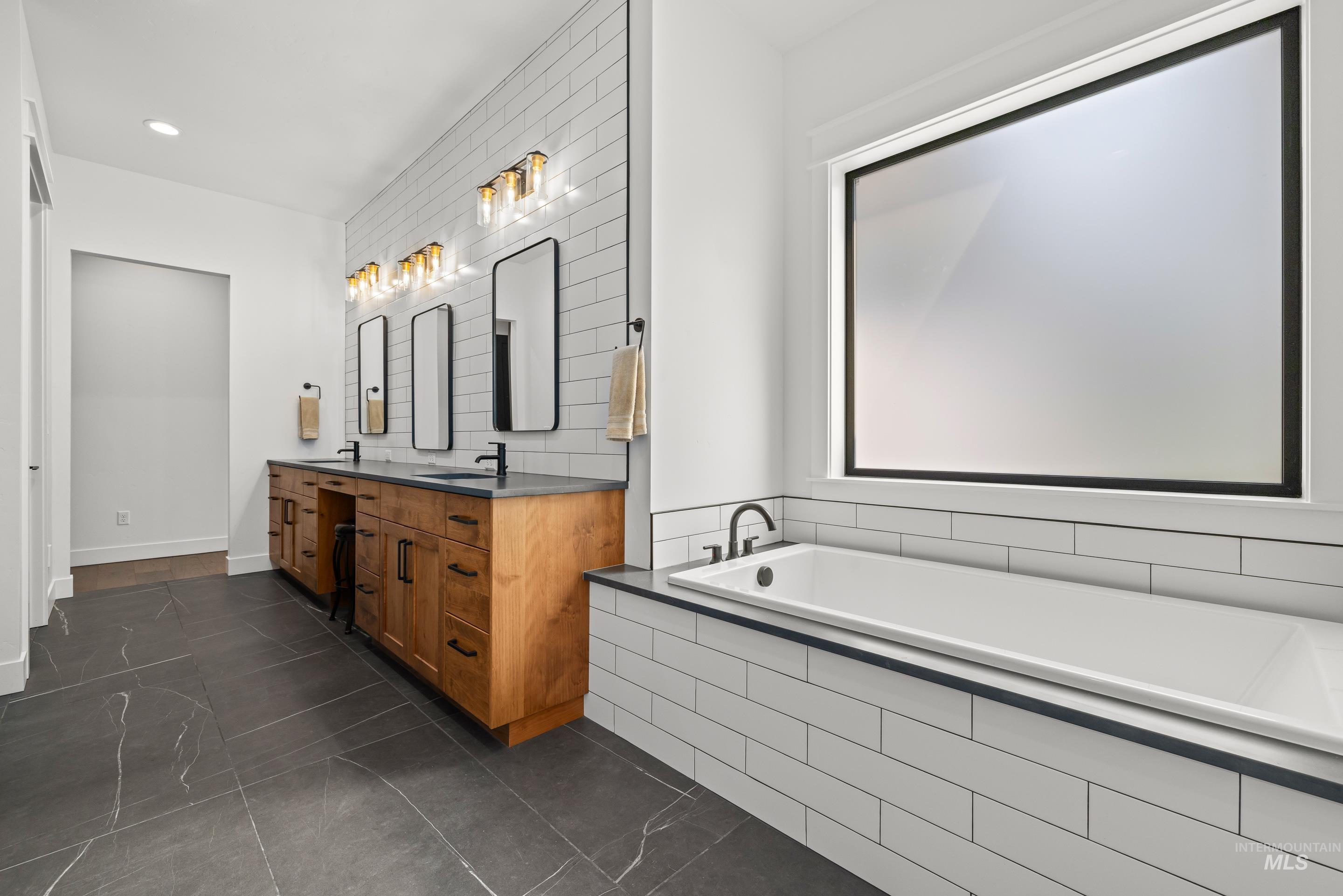 1836 South Riparian Way Eagle, ID 83616 - Photo 39 of 50