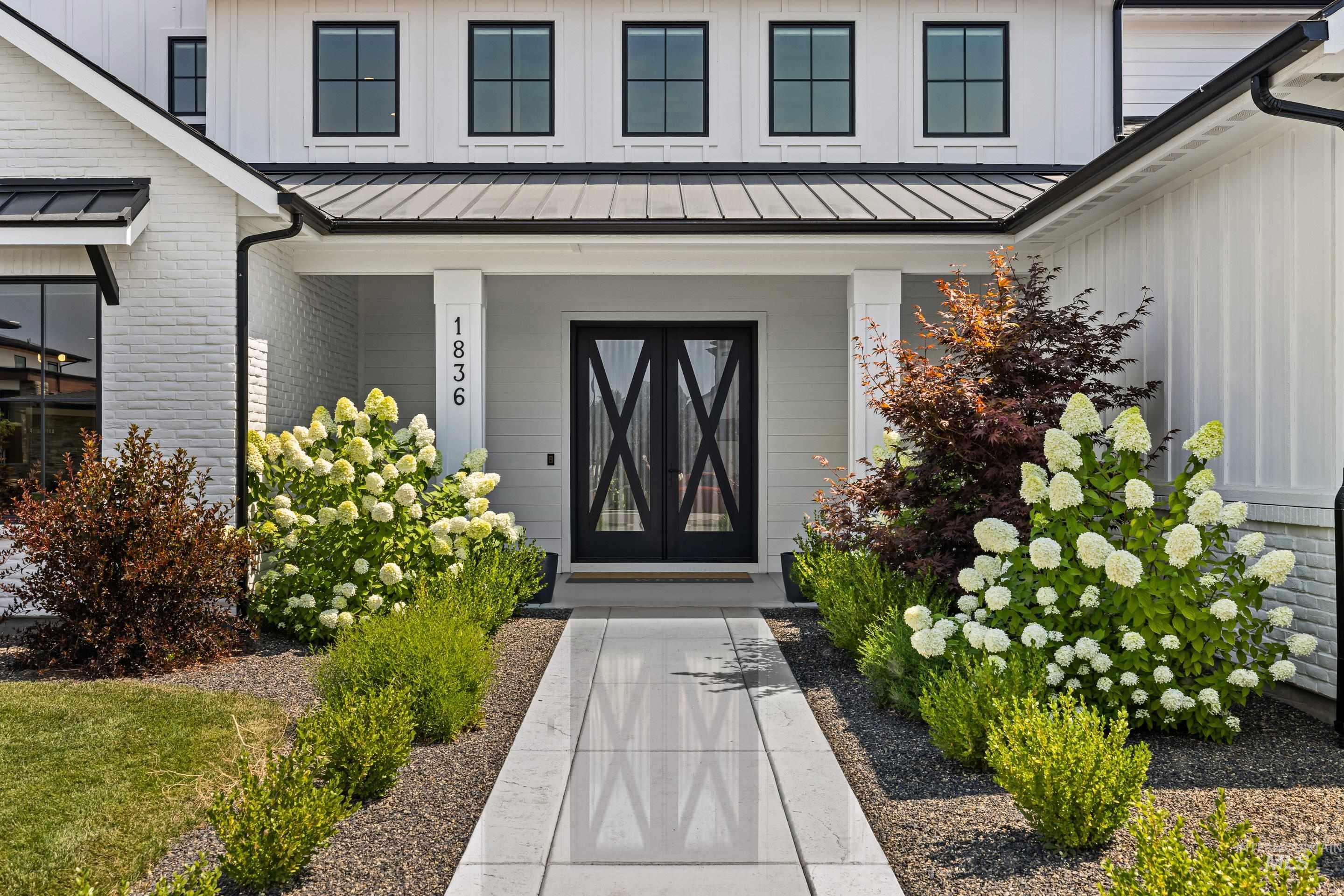 1836 South Riparian Way Eagle, ID 83616 - Photo 5 of 50