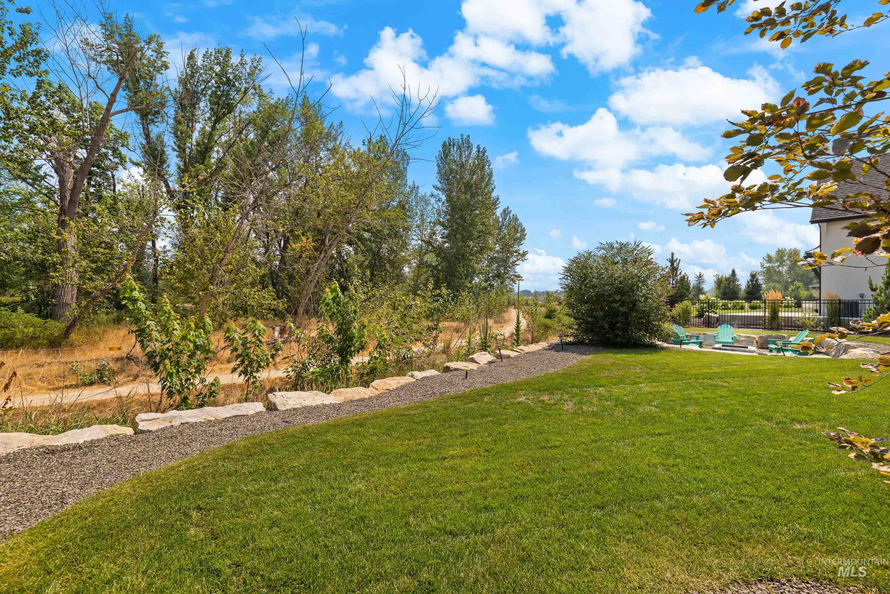 1836 South Riparian Way Eagle, ID 83616 - Photo 10 of 50