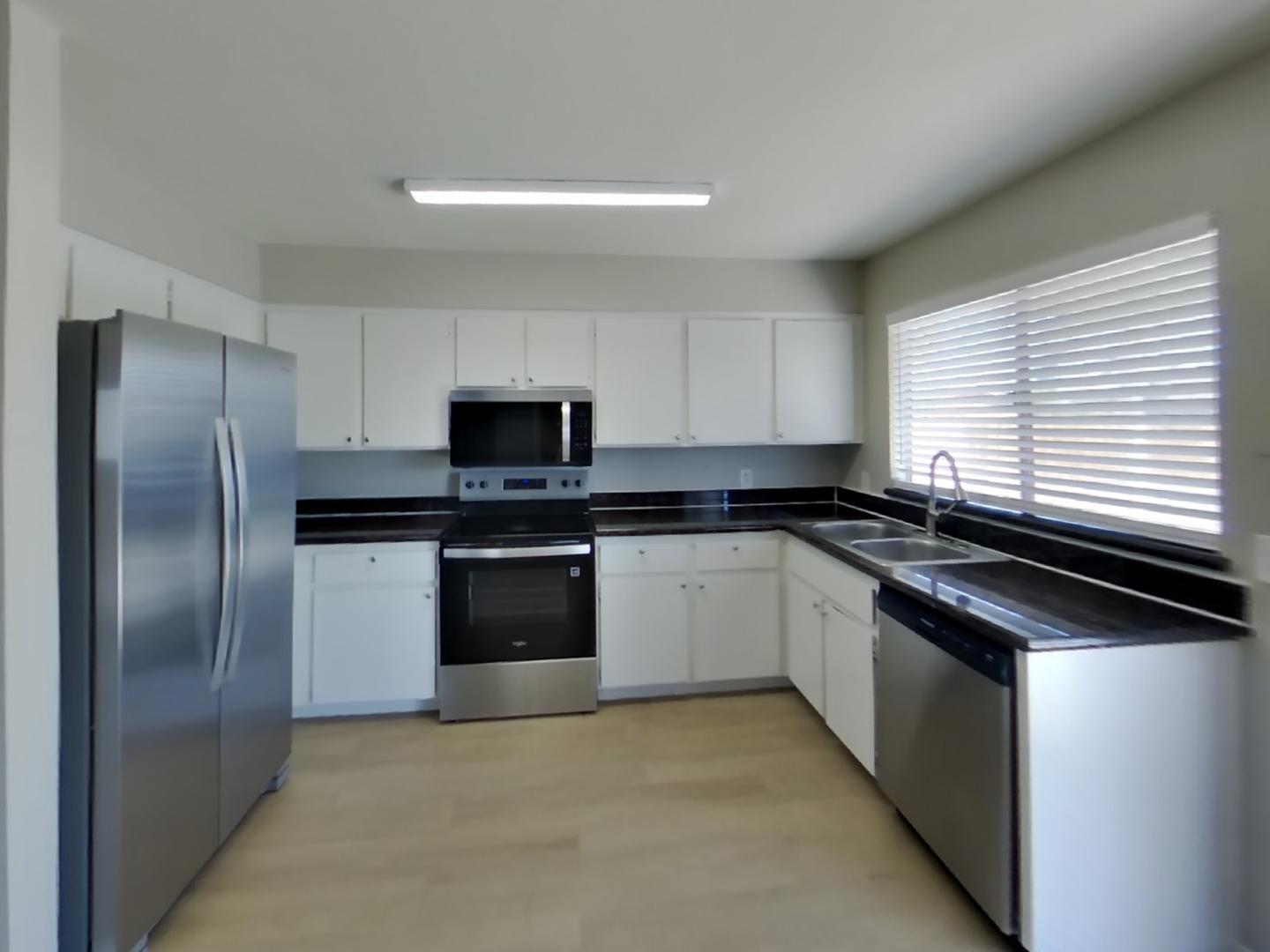 7331 West Mountain View Road Peoria, AZ 85345 - Photo 12 of 16 Photo #12