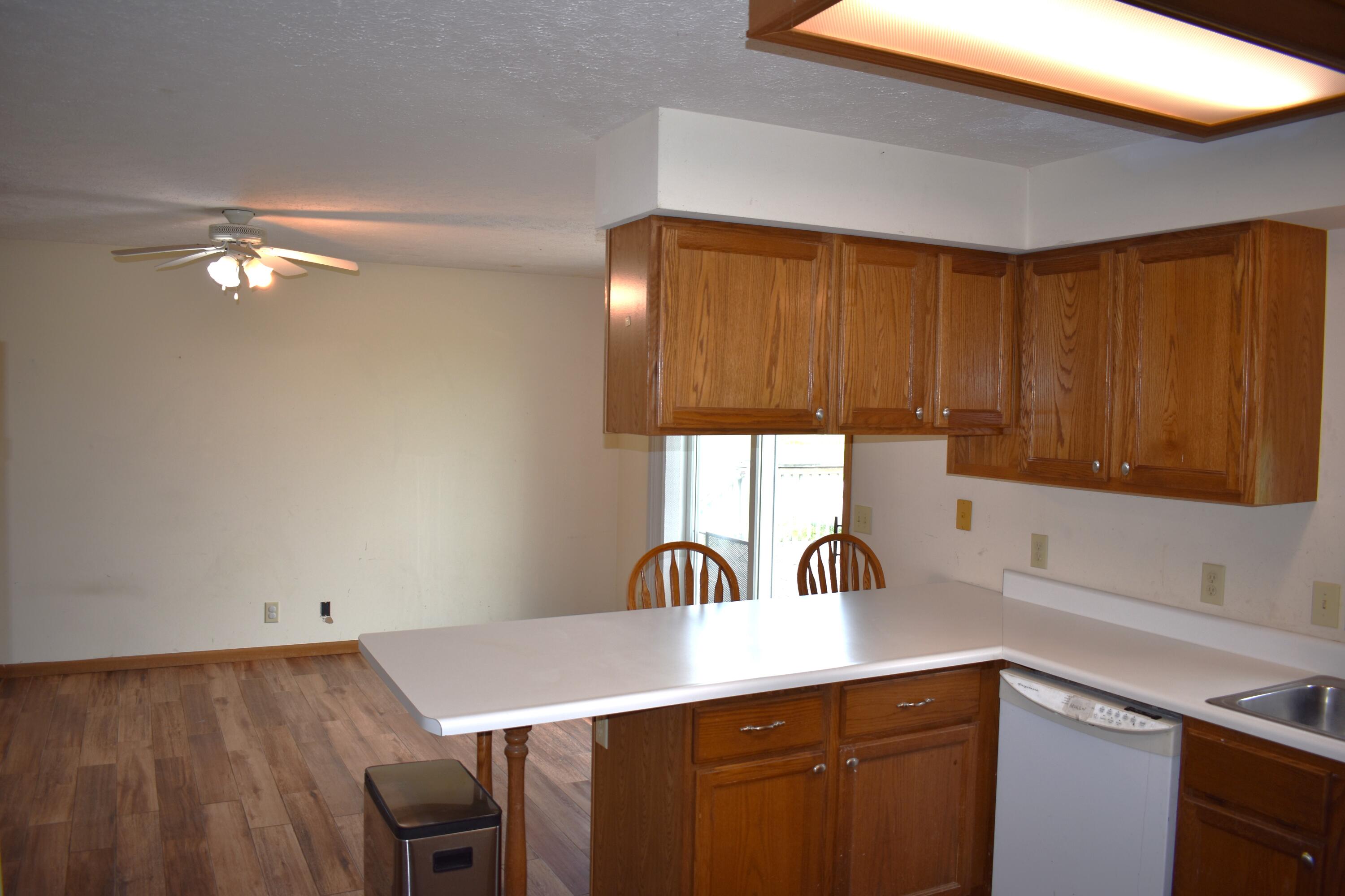 12185 Dennison Road Milan, MI 48160 - Photo 9 of 32 DSC_0183