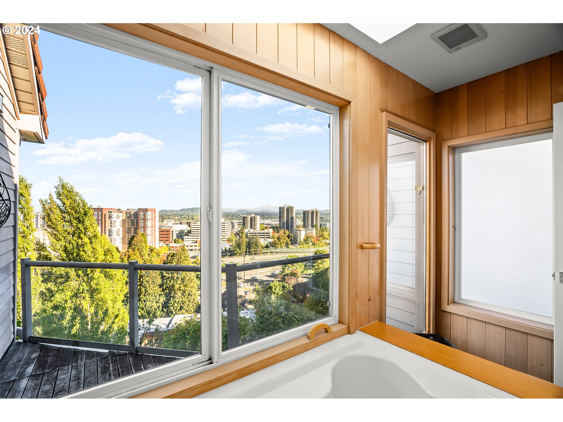 1246 Southwest Cardinell Way Portland, OR 97201 - Photo 32 of 48 Gallery Image 32