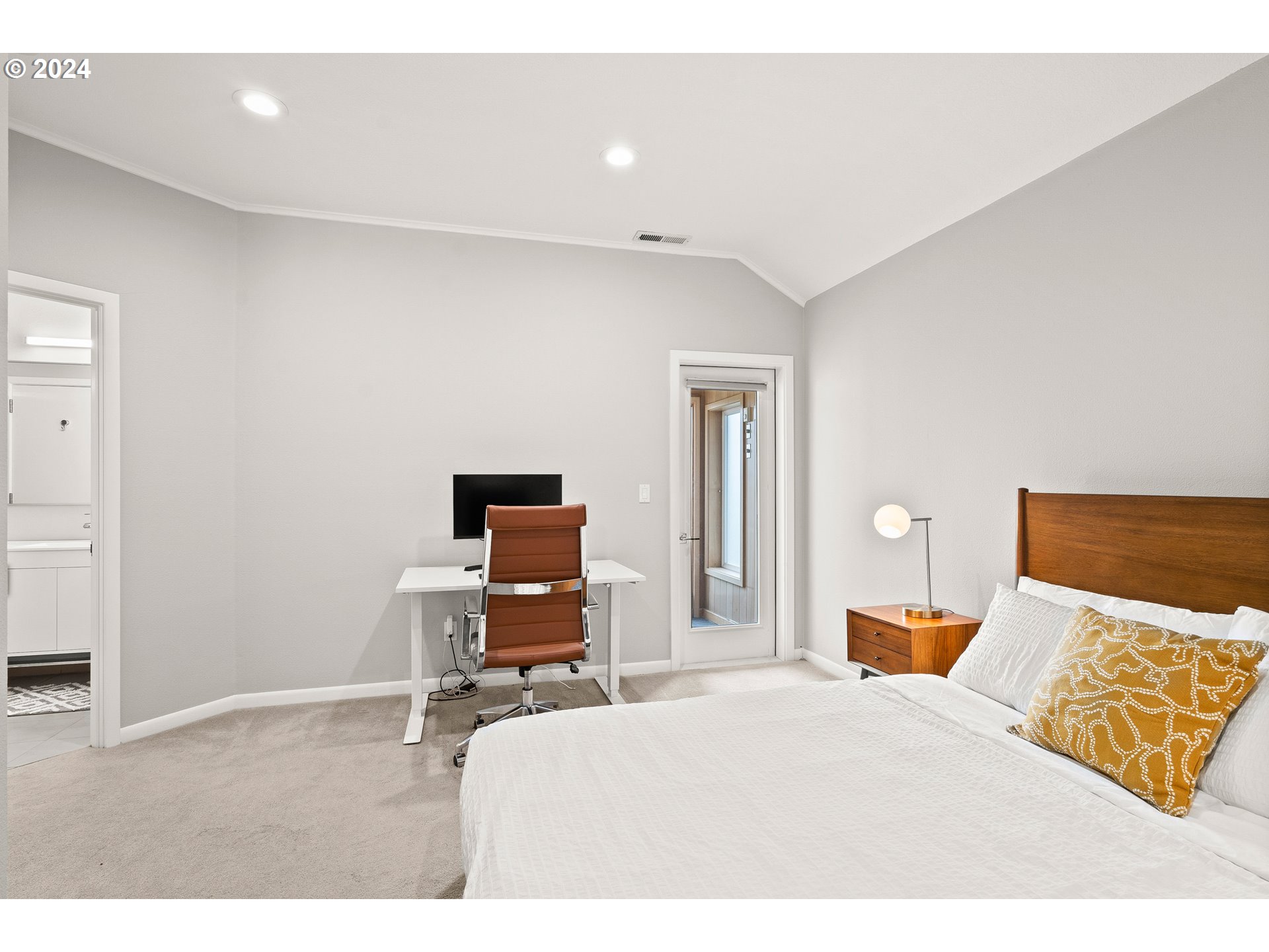 1246 Southwest Cardinell Way Portland, OR 97201 - Photo 36 of 48 Gallery Image 36