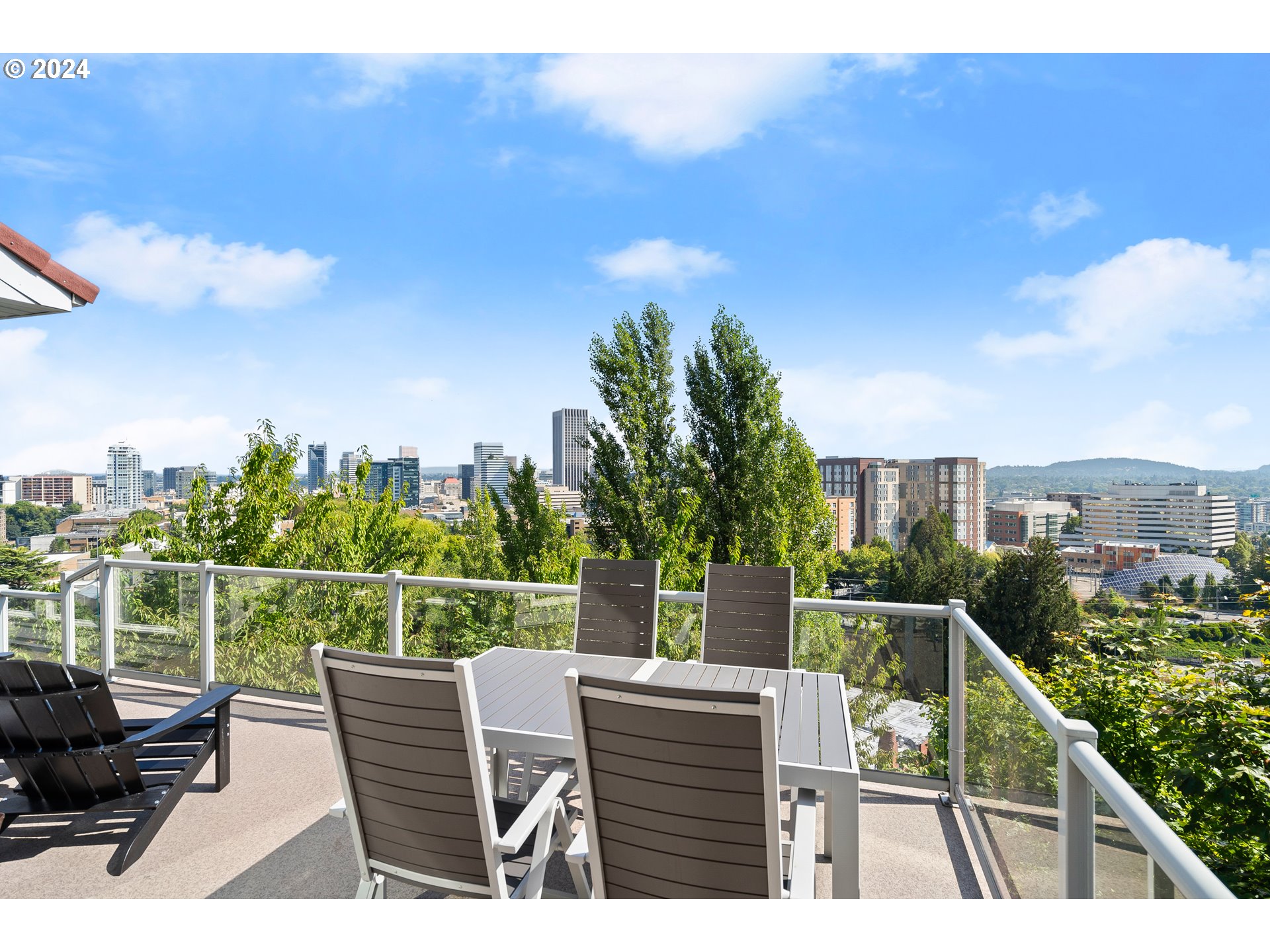 1246 Southwest Cardinell Way Portland, OR 97201 - Photo 10 of 48 Gallery Image 10