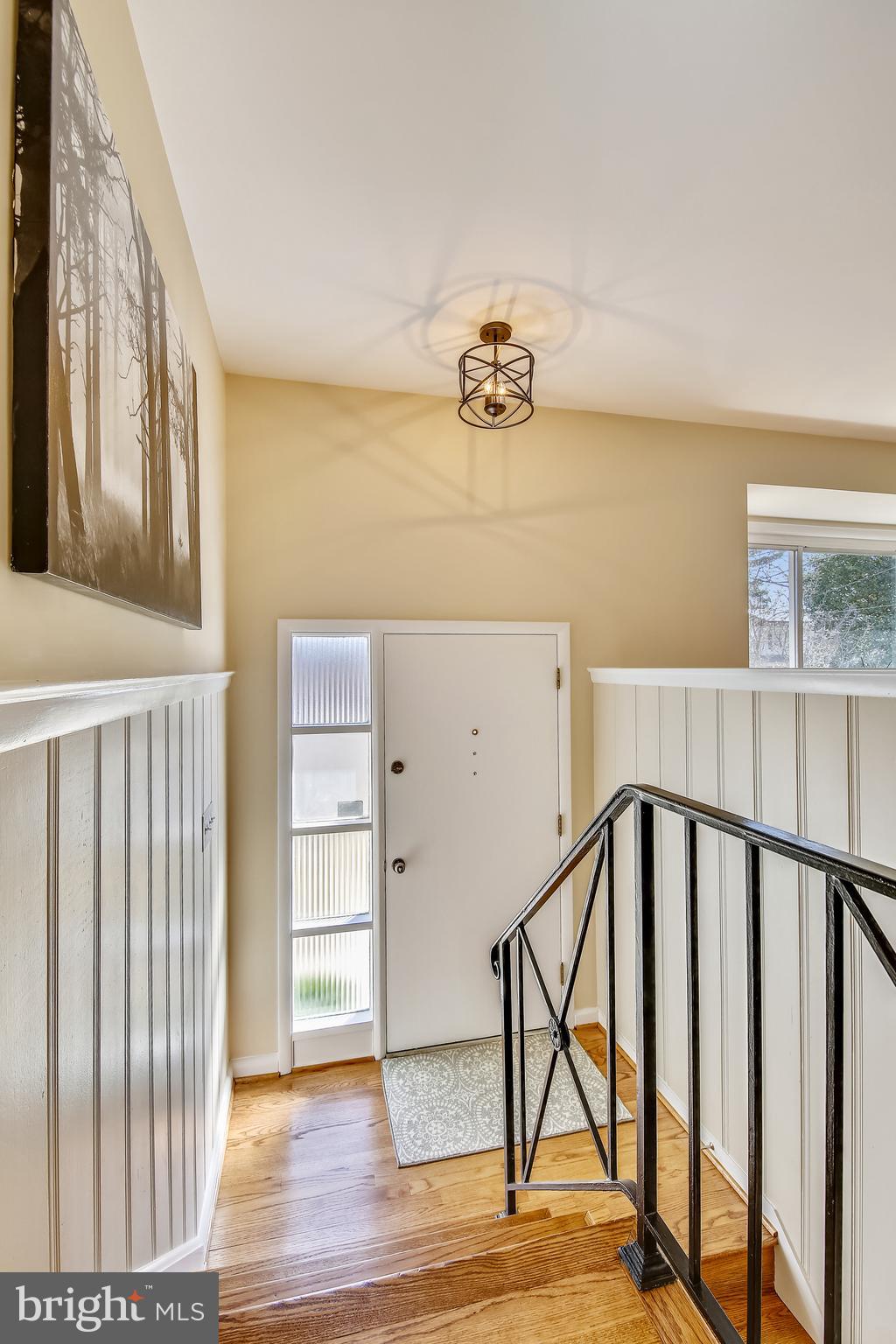 2303 Coleridge Drive Silver Spring, MD 20910 - Photo 3 of 40 Foyer entrance