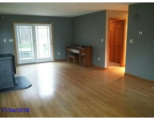 40 Old Schoolhouse Road Rochester, MA 02770 - Photo 8 of 20