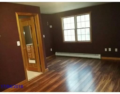 40 Old Schoolhouse Road Rochester, MA 02770 - Photo 10 of 20