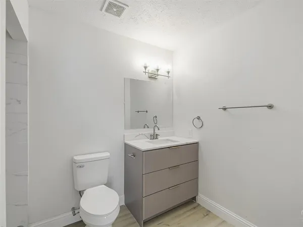 $2,800 | 4314 Arrowwood Street, Mesquite, TX 75150