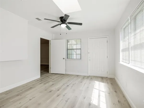 $2,800 | 4314 Arrowwood Street, Mesquite, TX 75150