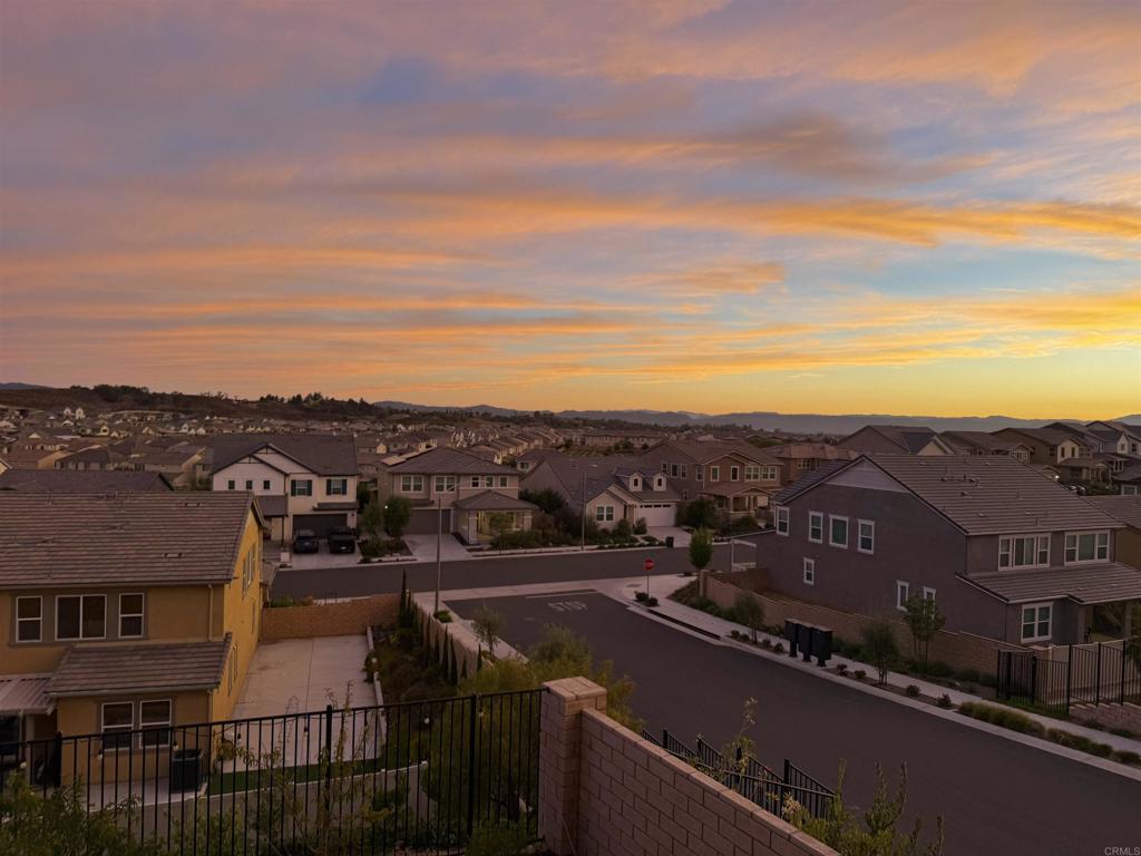 39529 Dayspring Way Temecula, CA 92591 - Photo 40 of 49 a view of a city with an ocean