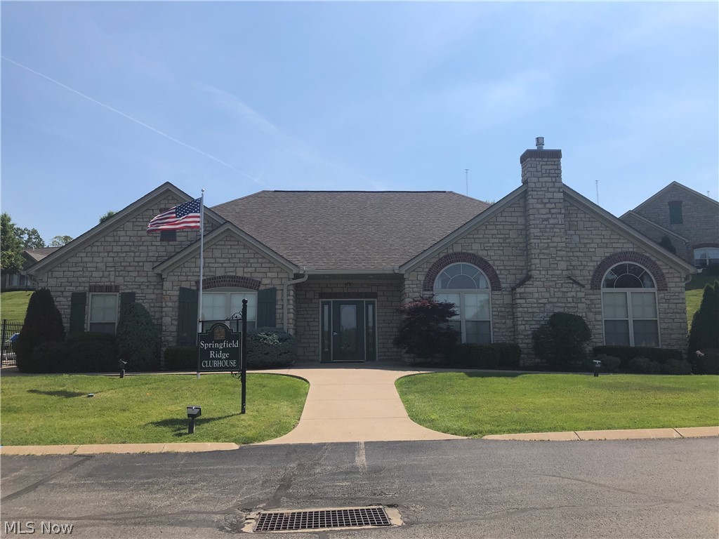 9151 Springfield Road, Unit 901 Youngstown, OH 44514 - Photo 15 of 18 Clubhouse which can be used for entertaining or to meet with friends. Has entertainment room, excercise room, sitting room and his/her bathrooms.