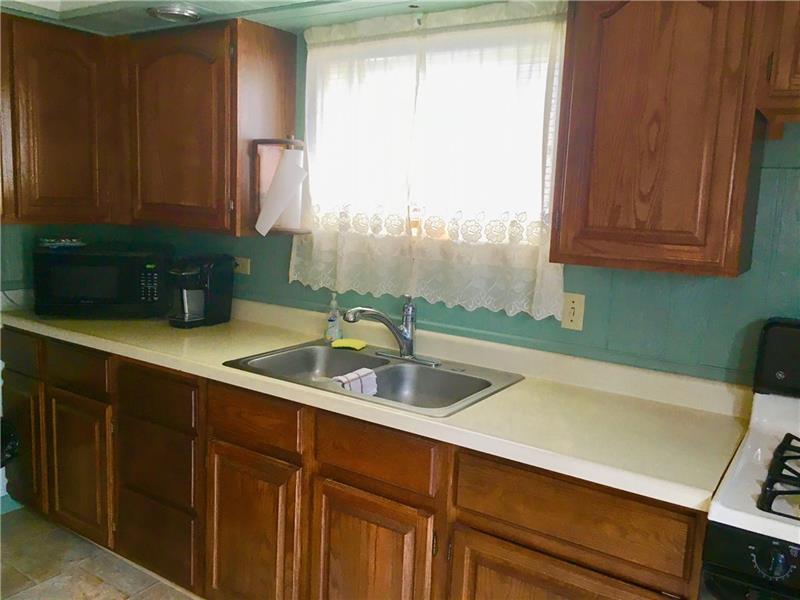 427 Mercer Street Butler, PA 16001 - Photo 3 of 19 Gallery Image 3