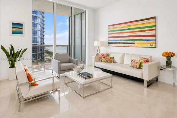 $8,500 | 15811 Collins Avenue, Unit 4002, Sunny Isles Beach, FL 33160