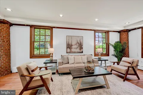 $825,000 | 511 Edgevale Road, Baltimore, MD 21210