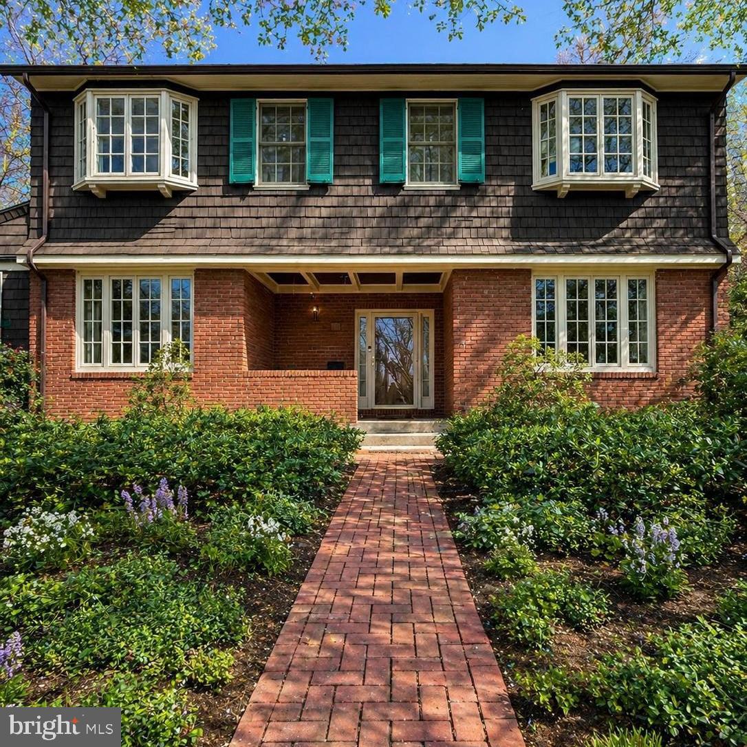 511 Edgevale Road Baltimore, MD 21210 - Photo 2 of 63 Front View