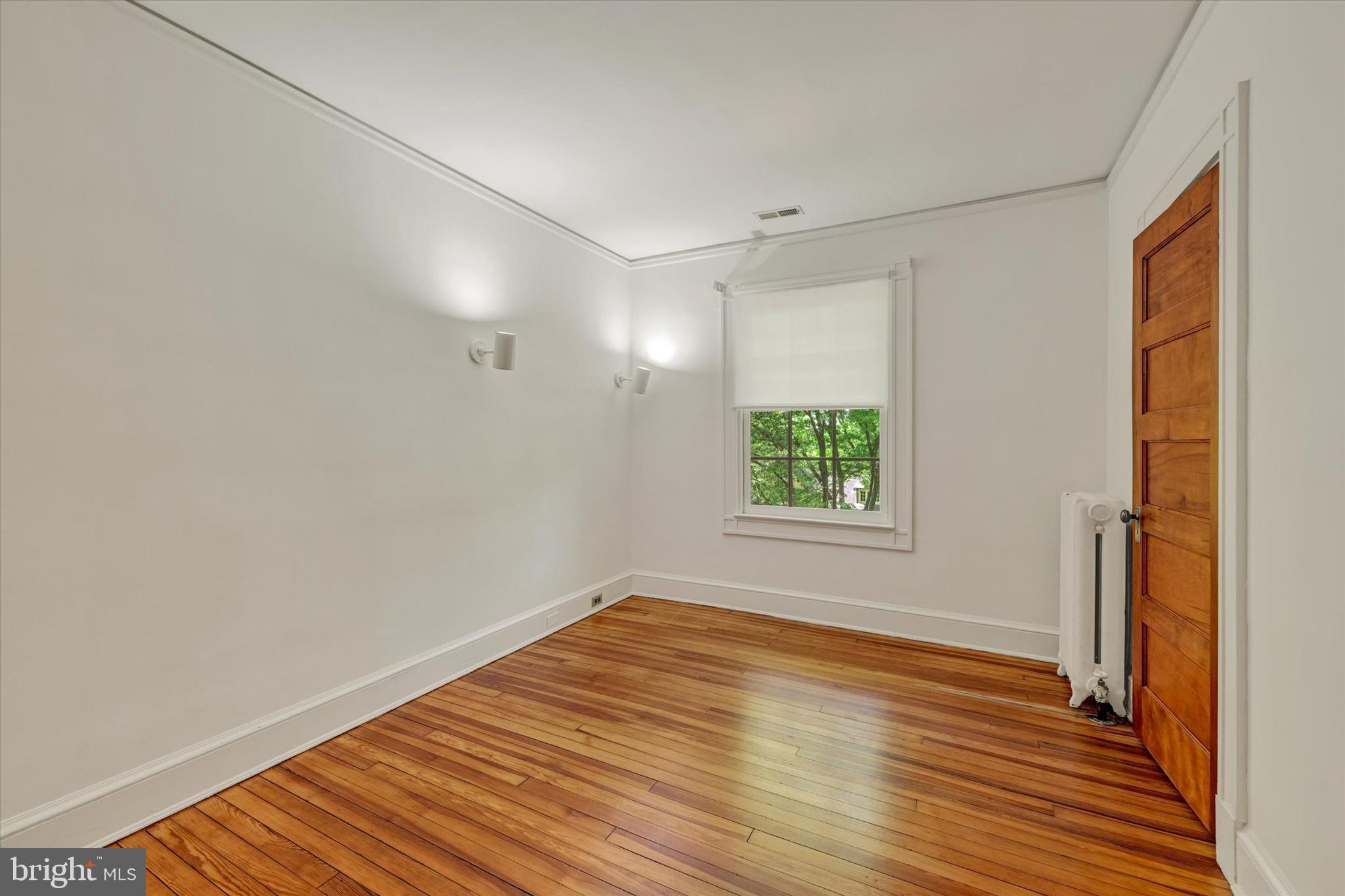 511 Edgevale Road Baltimore, MD 21210 - Photo 30 of 63 Bedroom 3