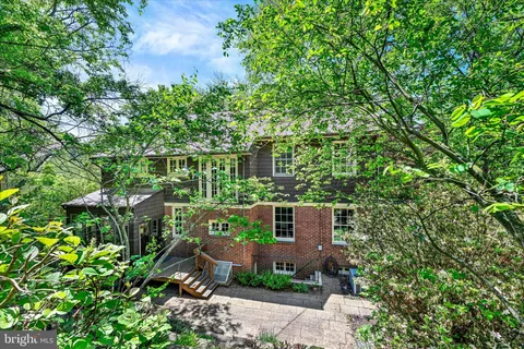 $825,000 | 511 Edgevale Road, Baltimore, MD 21210