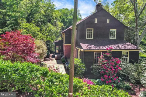 $825,000 | 511 Edgevale Road, Baltimore, MD 21210