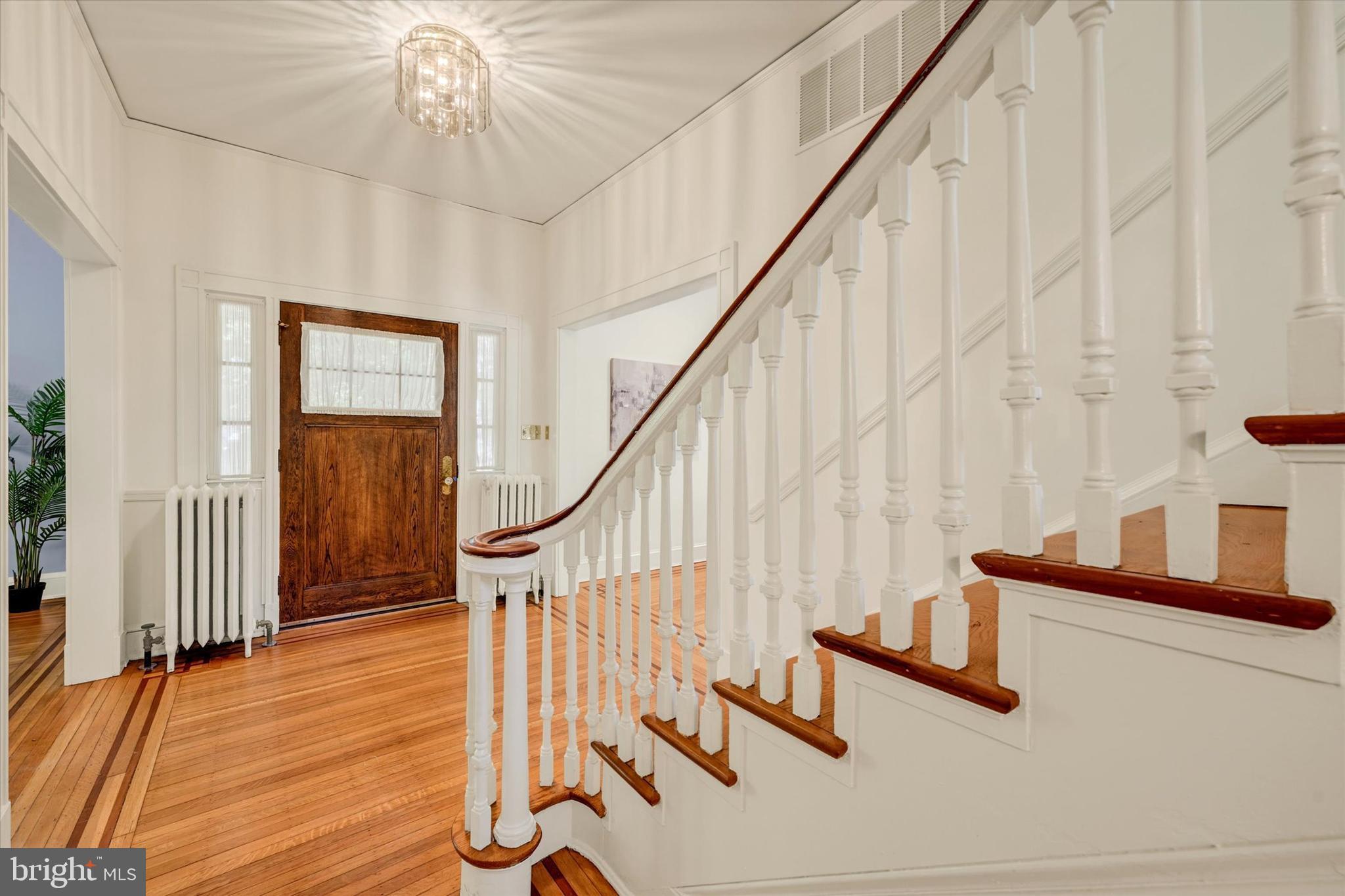 511 Edgevale Road Baltimore, MD 21210 - Photo 5 of 63 Staircase
