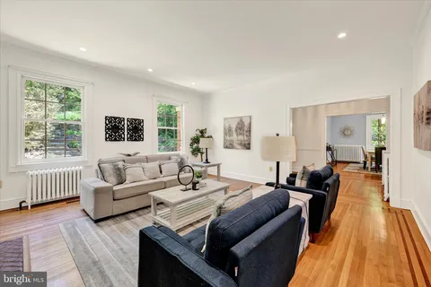 $825,000 | 511 Edgevale Road, Baltimore, MD 21210