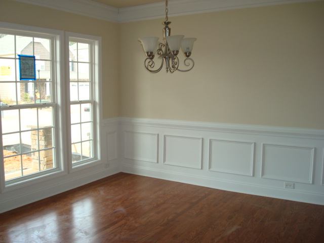 208 Barbours Lane Greenville, SC 29607 - Photo 4 of 12 Gallery Image 4