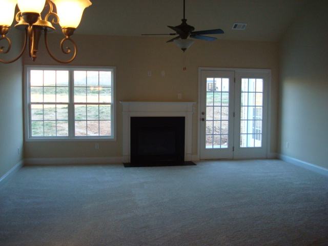 208 Barbours Lane Greenville, SC 29607 - Photo 5 of 12 Gallery Image 5