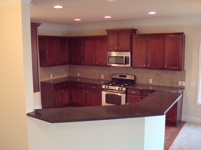 208 Barbours Lane Greenville, SC 29607 - Photo 7 of 12 Gallery Image 7
