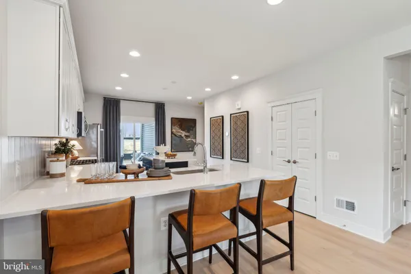 $404,990 | 410 Granite Rdg Drive, Winchester, VA 22603