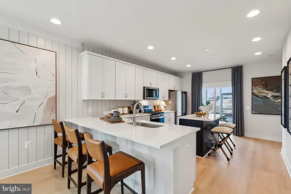 $404,990 | 410 Granite Rdg Drive, Winchester, VA 22603