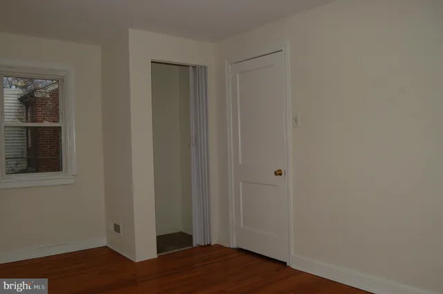 $299,900 | 309 Village Road, Wilmington, DE 19805