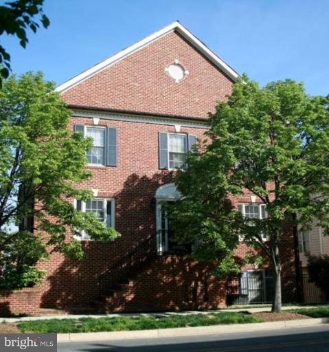 311 Ridgepoint Place