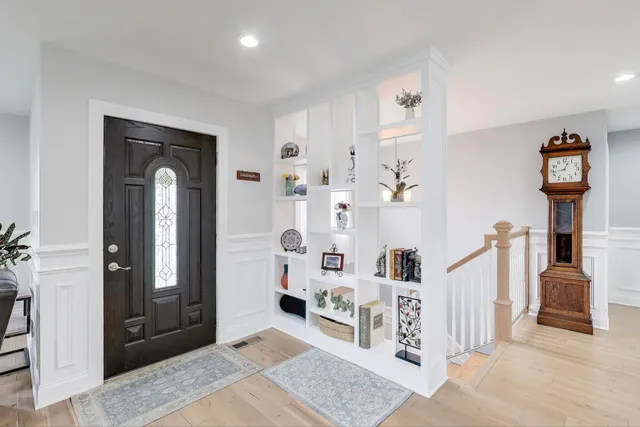 $600,000 | 8200 West Eastwood Avenue, Norridge, IL 60706