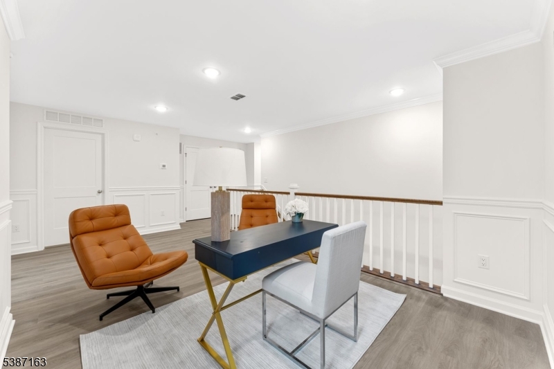 221 Myrtle Road Warren, NJ 07059 - Photo 20 of 37 a workspace with furniture and a bathroom