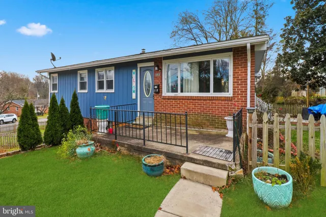 $470,000 | 115 West Seminary Avenue, Lutherville-Timonium, MD 21093