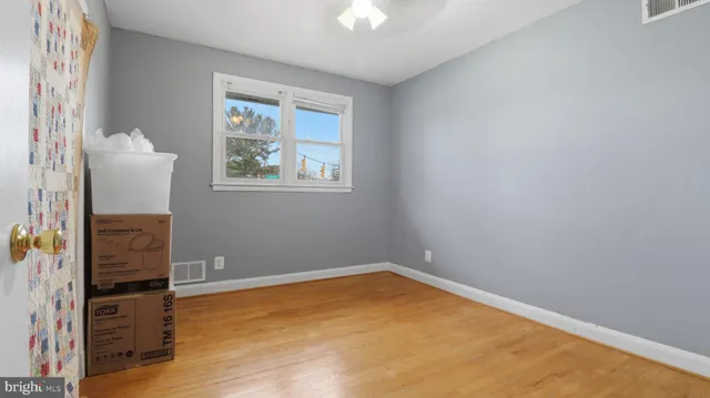 $470,000 | 115 West Seminary Avenue, Lutherville-Timonium, MD 21093