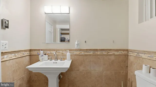 $470,000 | 115 West Seminary Avenue, Lutherville-Timonium, MD 21093