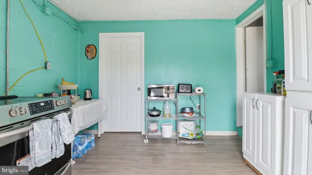 $470,000 | 115 West Seminary Avenue, Lutherville-Timonium, MD 21093