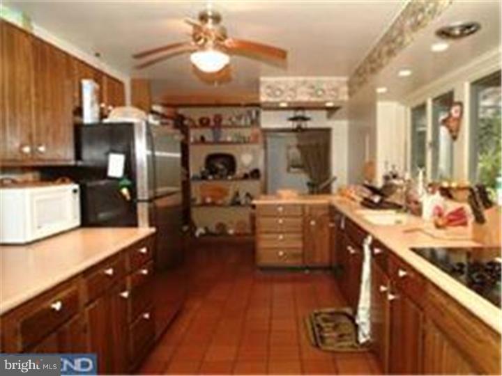 141 Fairview Road Penn Valley, PA 19072 - Photo 4 of 11 Kitchen