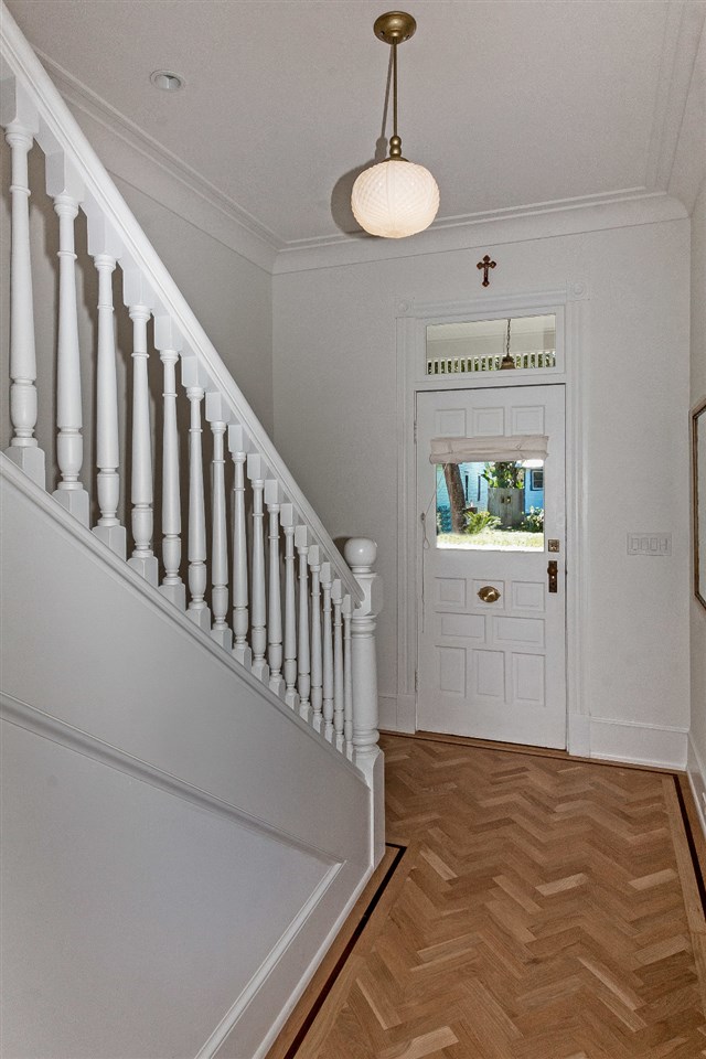 28 Rohde Avenue St. Augustine, FL 32084 - Photo 6 of 48 a view of an entryway