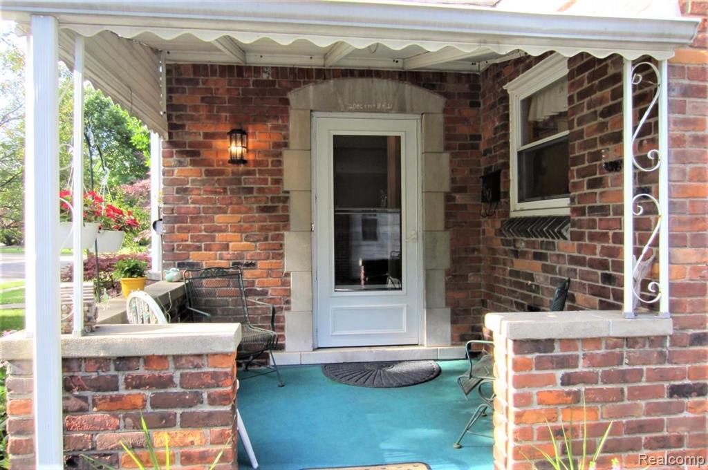 160 Erie Road Pontiac, MI 48341 - Photo 2 of 30