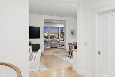 $2,995,000 | 1127 Greenwich Street, San Francisco, CA 94109