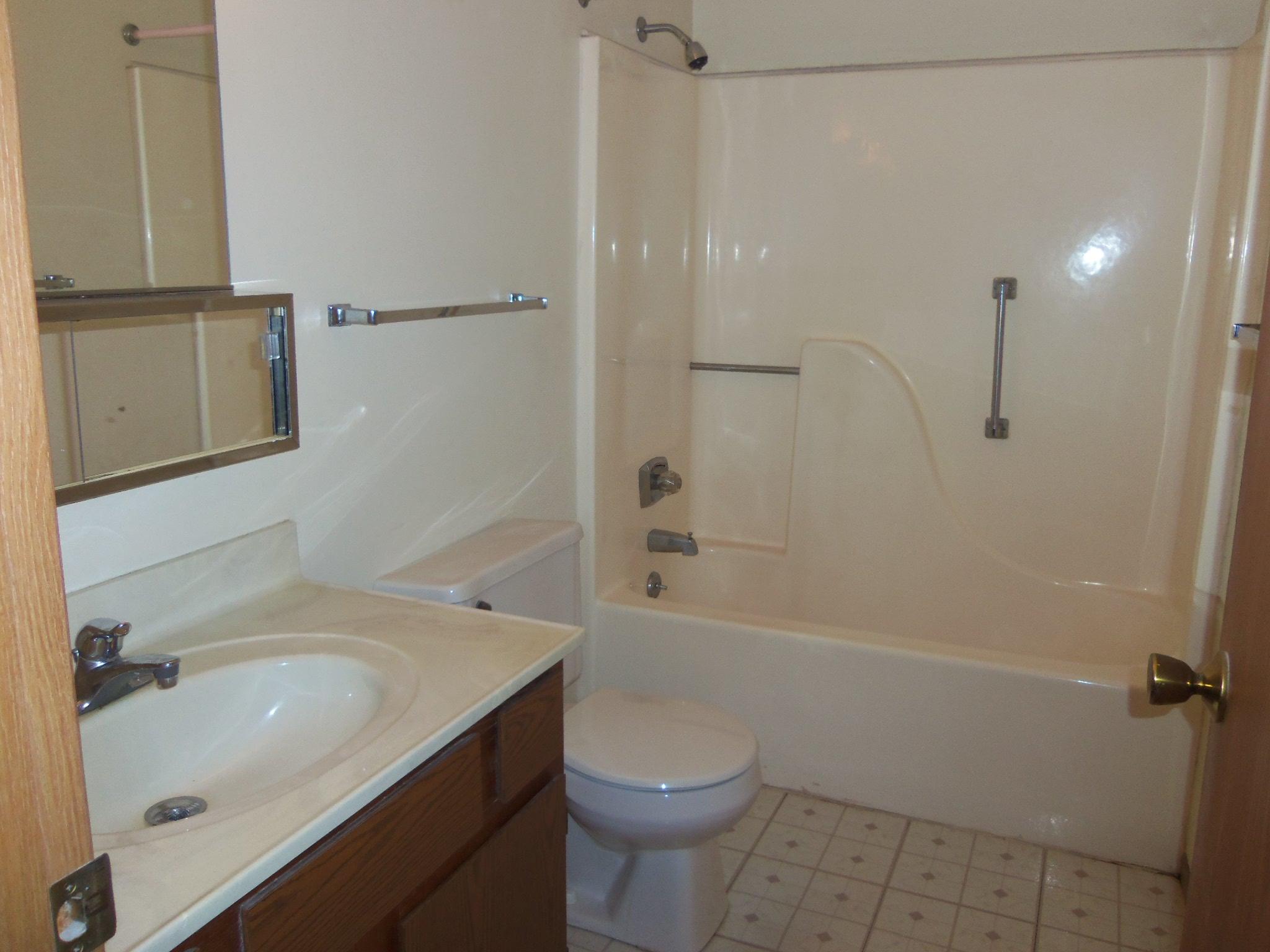 3223 Argonne Lane North Springfield, OH 45503 - Photo 9 of 20