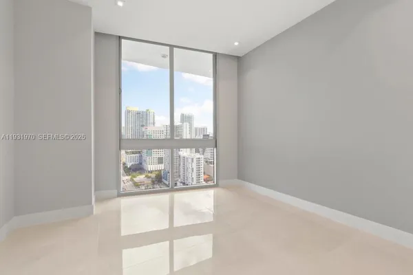 $6,600 | 1010 Southwest 2nd Avenue, Unit PH03, Miami, FL 33130
