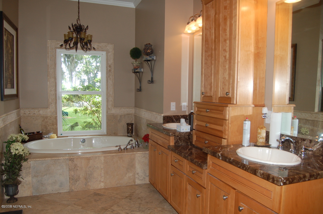 1100 Wedgewood Road Fruit Cove, FL 32259 - Photo 11 of 20 Master bath