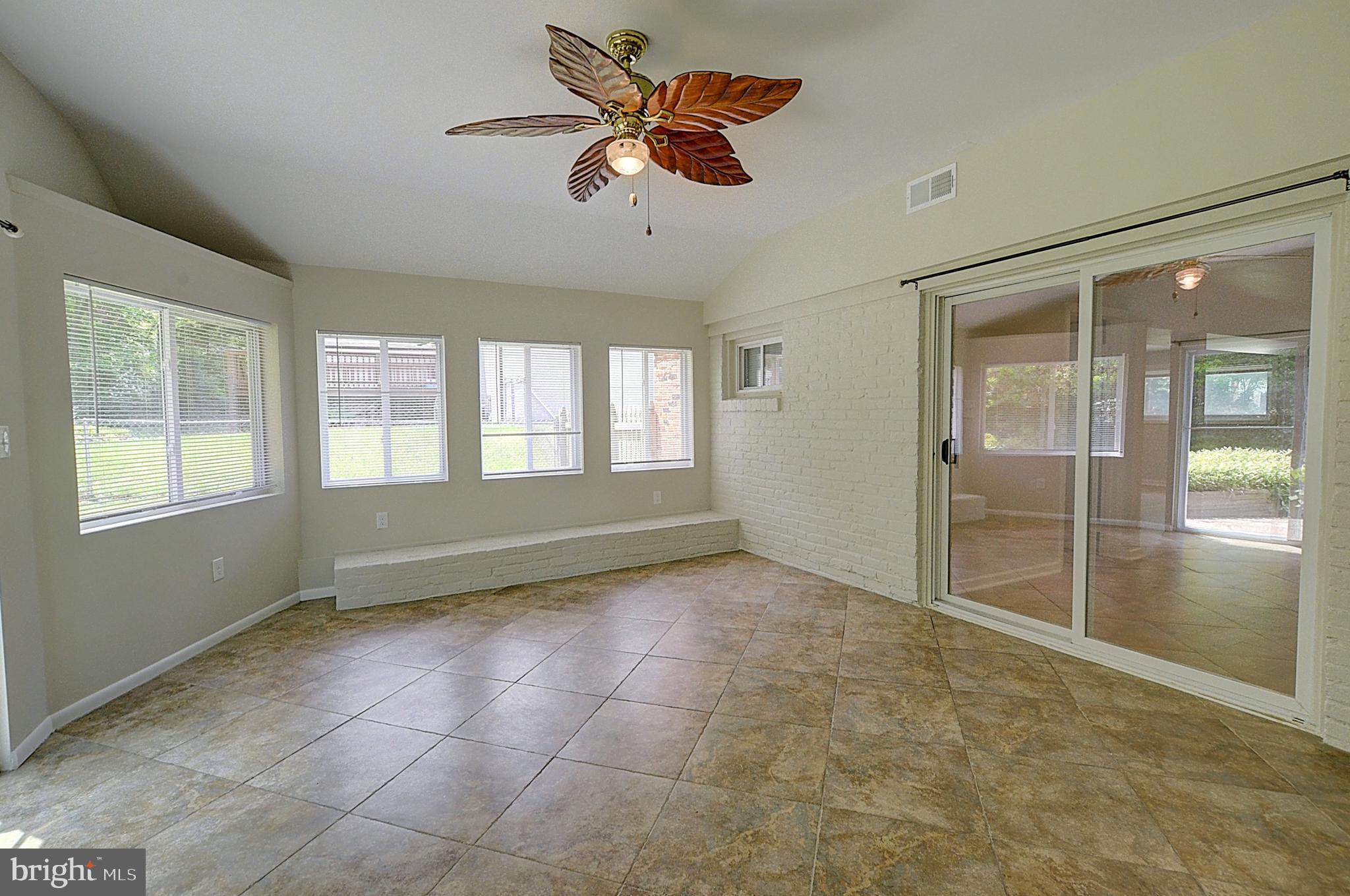 6306 Rockhurst Road Bethesda, MD 20817 - Photo 5 of 28