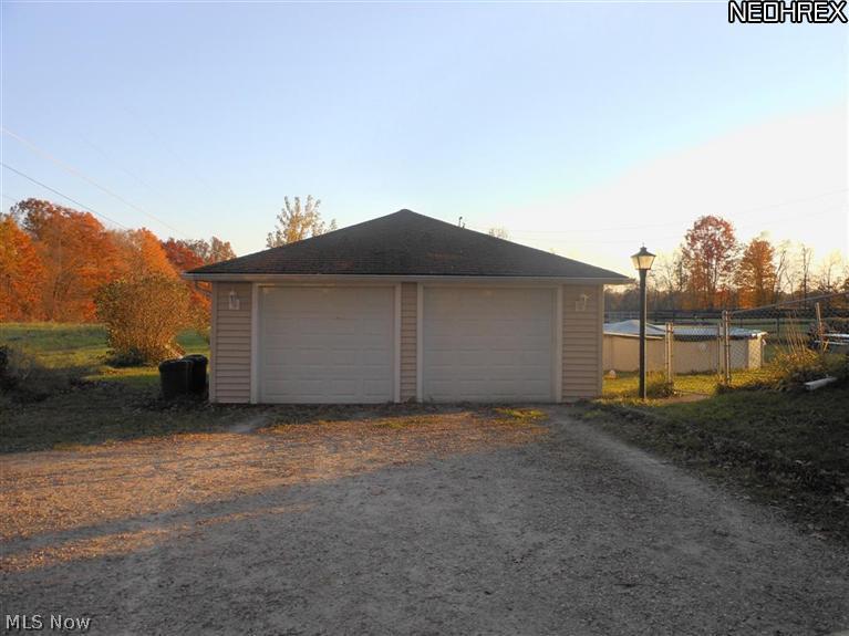 8690 Tallmadge Road Diamond, OH 44412 - Photo 4 of 19 Gallery Image 4
