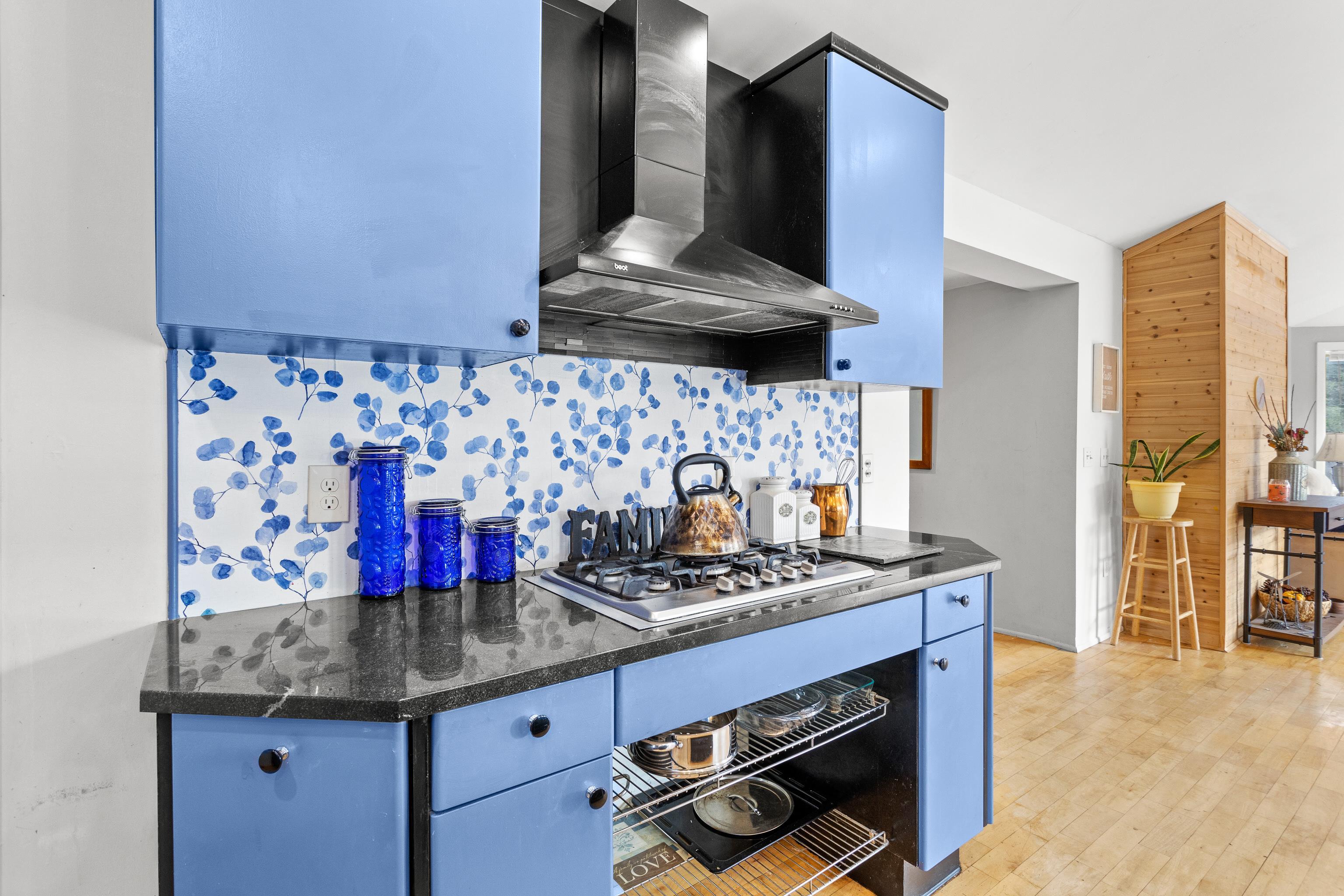 342 Lyndeborough Road New Boston, NH 03070 - Photo 13 of 60